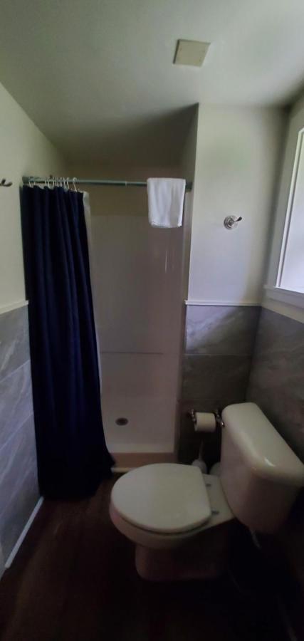 Yellowstone Hot Springs Resort Gardiner Extérieur photo